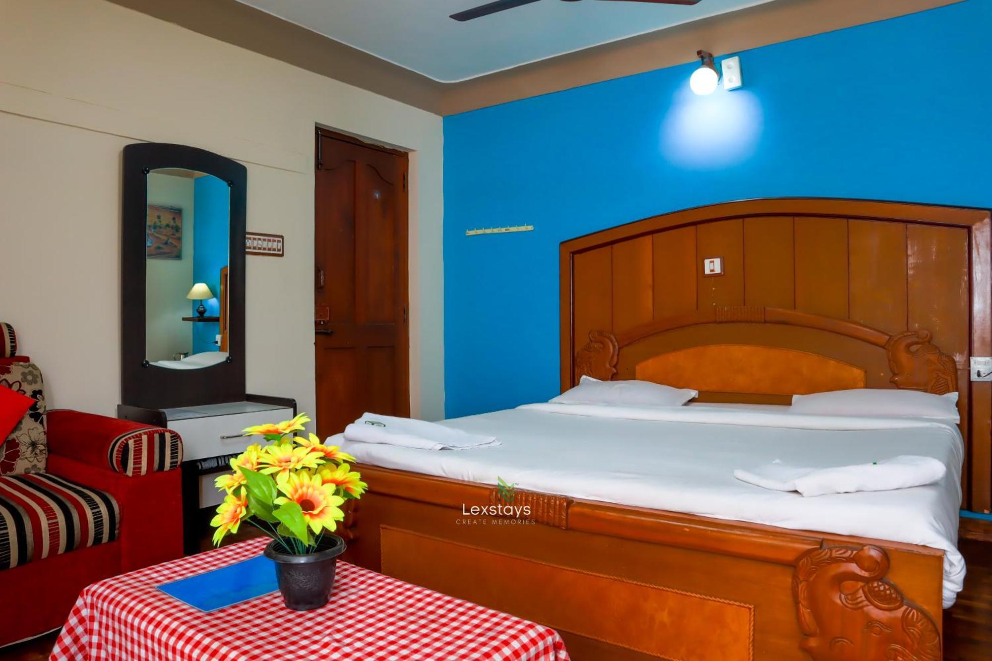 Vijaya Deepa Guest House By Lexstays Кунур Экстерьер фото